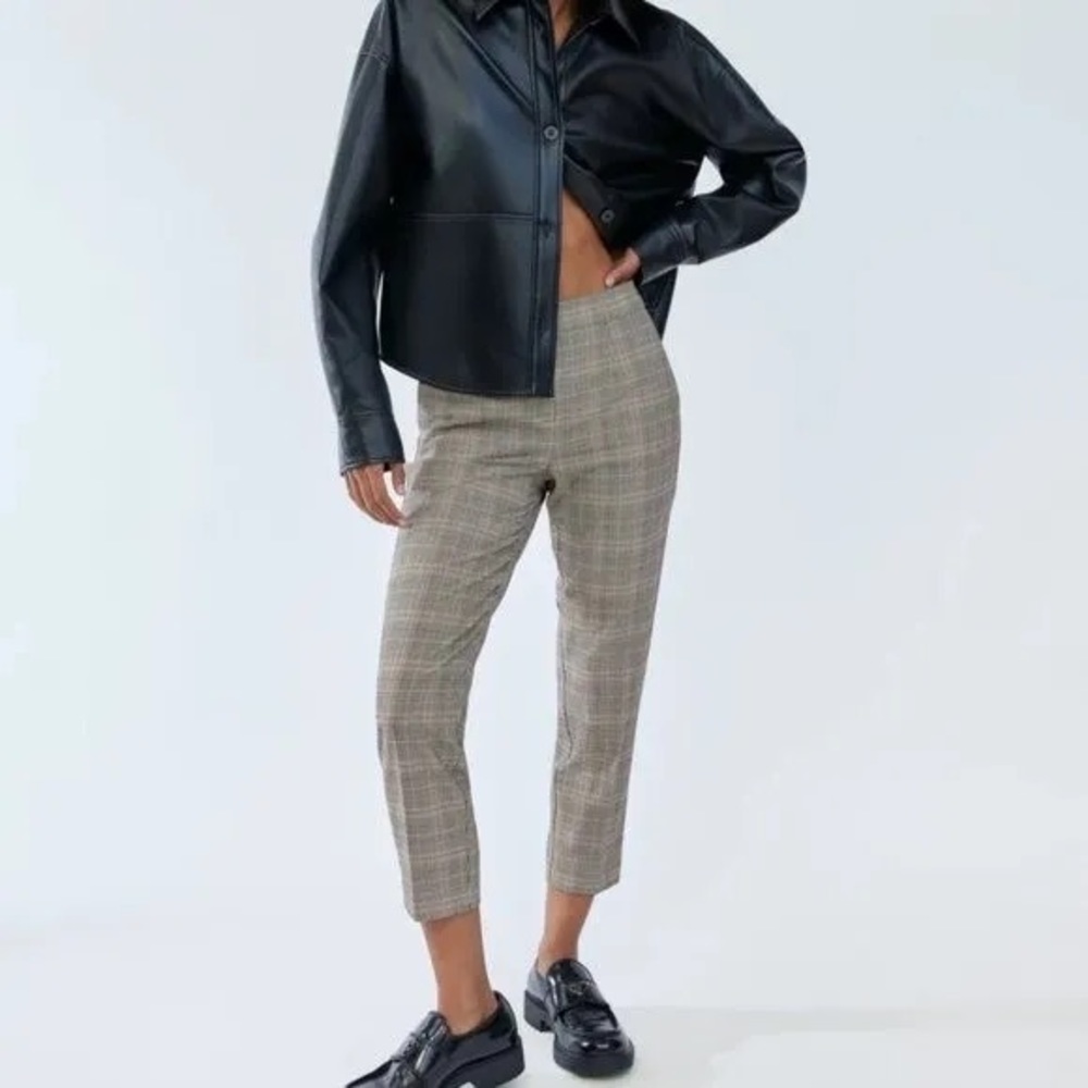 Aritzia Babaton Conan Crop Pant